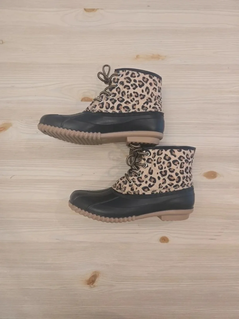 Magellan Outdoors Leopard Print Lace-Up Duck Boots - Black & Tan